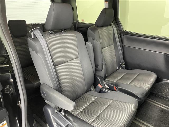 【2列目シート】現車の確認はお電話でも承っております。【ハリアー/エクストレイル/ヴェゼル/C-HR/プリウス/シエンタ/オデッセイ/SUV/ミニバン/コンパクト/ハイブリッド】続々入庫中！