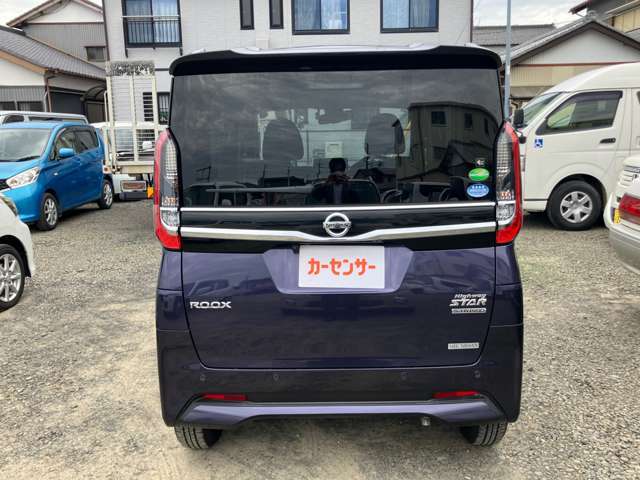 納車前には、点検整備実施、エンジンオイル、オイルエレメント、ブレーキオイル、ワイパーゴム、バッテリー、エンジンオイル添加剤、燃料添加剤、ラジエーター添加剤・ここまでが最低交換部品です。