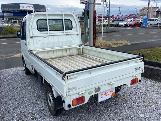 当店は民間車検工場完備です。車に関して不明な点、車検、保険の料金を少しでも安くしたい等、何でも相談ください。