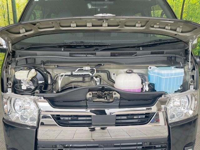 親切・丁寧な専門メカニックスタッフが応対！・車検・点検整備・事故等の修理などアフターサービスも安心。お車のカスタマイズもネクステージのサービススタッフまでご相談ください！