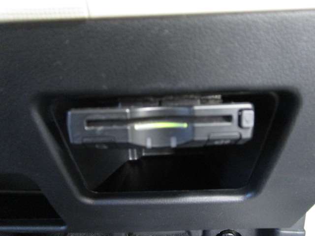 安心の運輸局認証整備工場で国家資格を持った専門スタッフが点検・整備を実施後、ご納車いたします。もちろんアフター（修理・車検・鈑金塗装）も安心してお任せ下さい。お問い合わせは⇒096-275-5330まで☆