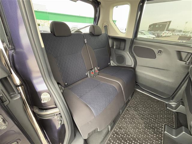 商談ルームにはキッズルームも完備しています☆お子様連れでもゆっくりとお車をお選びいただけます！