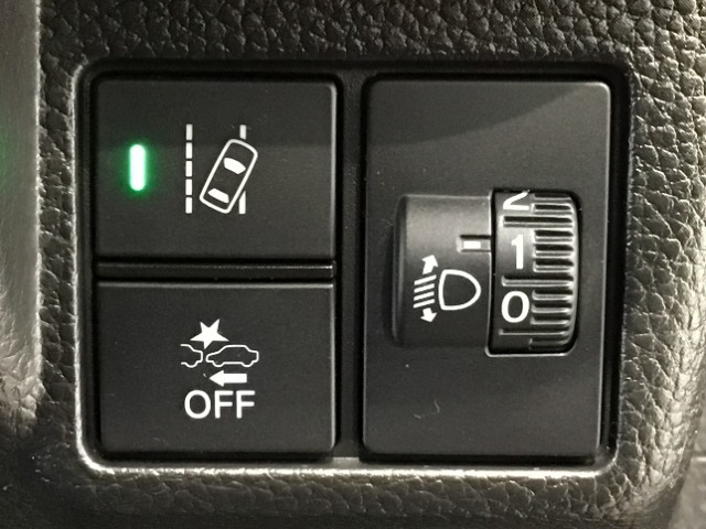 ホンダが推し進める総合先進安全装備のセンシング搭載！　衝突や斜線はみだしなどの危険が予測される時、センサーが警告。ヒューマンエラーを高度先進技術が補完してくれます。