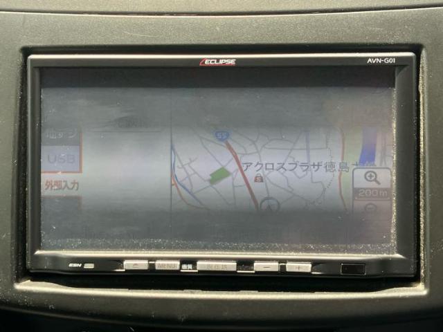 WECARSの店舗にはキッズコーナーがございます！お子様連れのお客様もごゆっくり車選びをお楽しみいただける空間です！