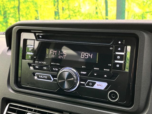 お好きな音楽を車内でお楽しみいただけます♪スピーカー交換・ウーハー追加などの音質向上や、最新ナビ・後席モニター等の取り付けも是非ご相談ください！