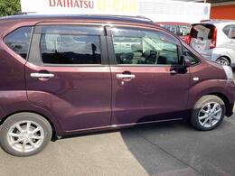 右側面からの写真です♪