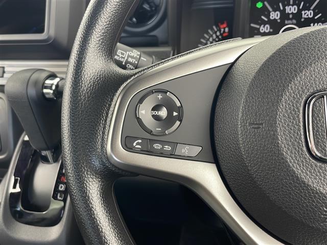 【運転席操作部】快適なドライブを楽しむための機能が装備されています！運転席から触れるので、使いやすいです！除菌プランいれていただくと、さらに清潔で安心していただけます！
