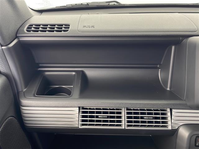 【エアコン】暑い夏でも寒い冬でも、車内に快適な空気を届けるので、いつでも快適な車内空間を創り上げます！