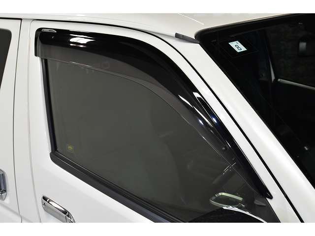 ■サイドバイザー★即納台数多数取り揃え！気に入っていただけるお車ご提案します☆ご来店お待ちしております。シーアールエス大阪06-6852-9000