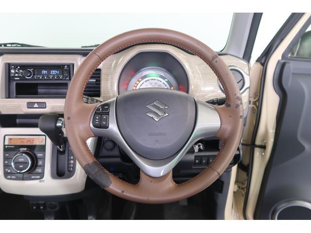 ご納車後の定期的点検に合わせて、「エンジンオイル＆フィルター交換」を行うお得なメンテナンスパッケージの「安心メンテナンスパック」をおすすめしております。詳細については当店スタッフまでお尋ねください。