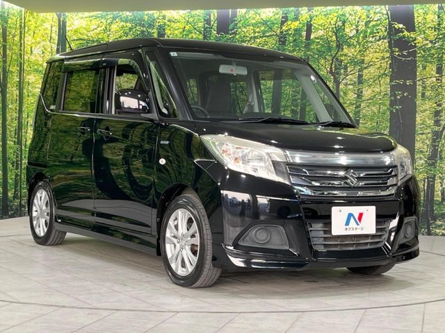 大好評のボディコーティング「弾スプラッシュコート」もご納車までに施工可能。通常のガラスコートと異なる、耐久年数6年の無機質ガラスコーティングが、ボディをキレイな状態に保ってくれます。
