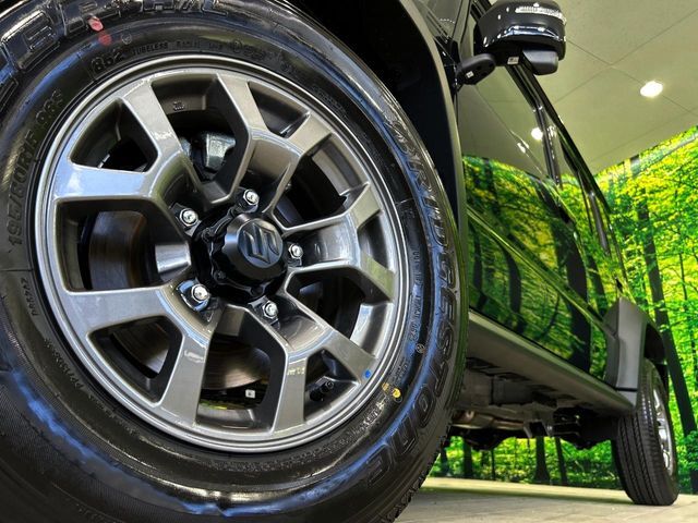 【純正15インチアルミホイール】外観にマッチした純正アルミホイールを装着しております。各種Aftermarketアルミホイールや、スタッドレスタイヤも取扱いしております。是非ご相談ください♪