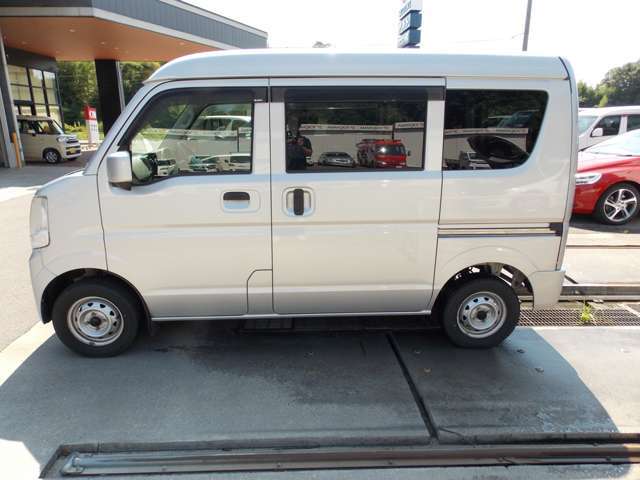 ご観覧誠に有難う御座います。　お客様のご来店・お問合せ心よりお待ちしております。西澤自動車工業株式会社　滋賀県東近江市布施町655番地TEL　0120-80-2438まで！