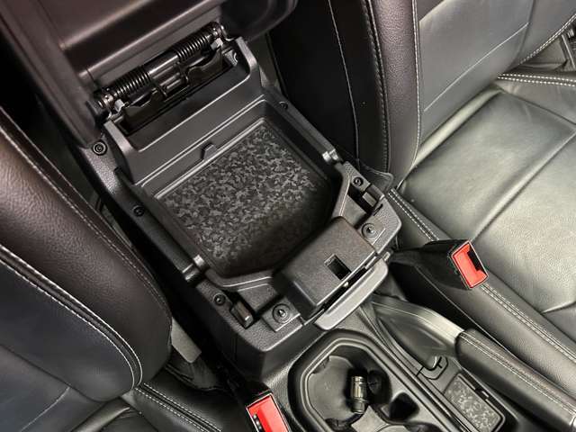 バックオーダーをご利用いただければ、希少なお車や、特定の装備のついたお車など、お客様からのご要望に応じて全国ネットワークからお探しさせて頂きます