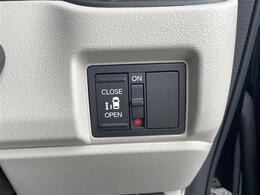 気になる車はこちらの番号にお問い合わせください！なお、お電話での在庫の取り置きはできません。ご来場の際は、商談が重なる事が増えていますので事前に在庫有無をご確認ください！！