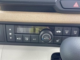 気になる車はこちらの番号にお問い合わせください！なお、お電話での在庫の取り置きはできません。ご来場の際は、商談が重なる事が増えていますので事前に在庫有無をご確認ください！！