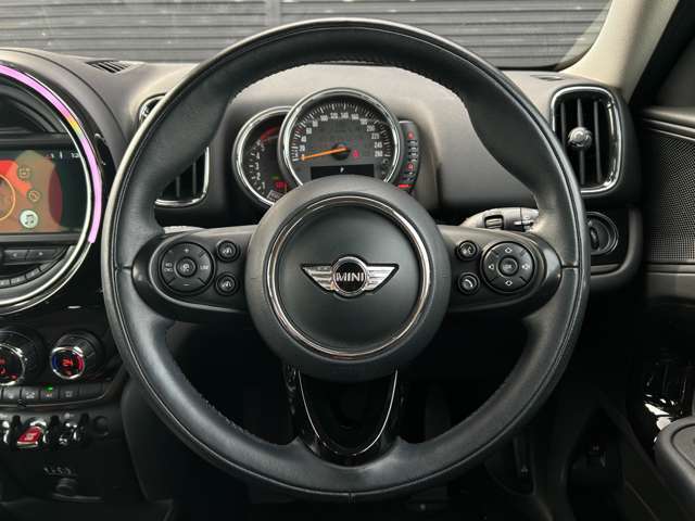 納車後のアフターもお近くのLIBERALAもしくはガリバー店舗（一部店舗除く）で対応が可能です。保証修理のほか、車検もお任せください。