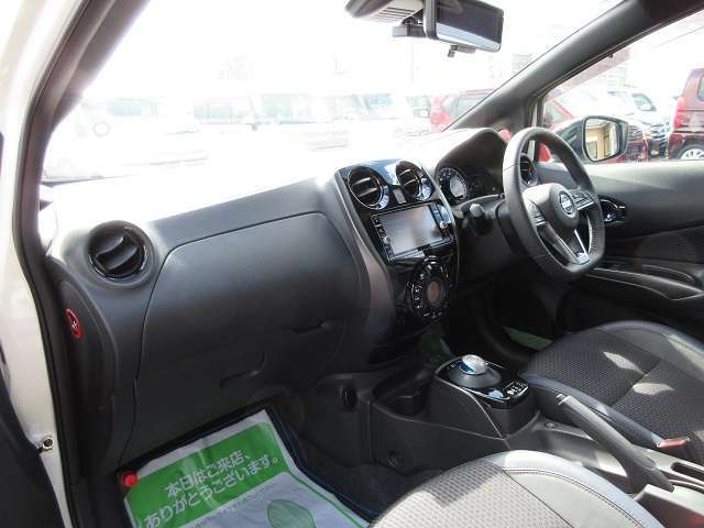 Wエアバッグ・ABS！