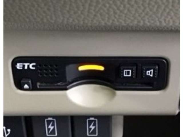 ETC付いてます。ETCが使用可能な道路通行料はキャッシュレスでスマートに走行できます。再セットアップして納車致します