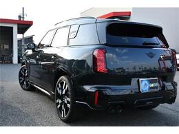 カーロードの車両は安心の保証を付帯して販売しています。全国対応の延長保証もありますので詳細はお気軽に相談ください。