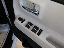 全天候型屋根付展示場。雨でも日差しの強い時も、ゆっくりご覧頂けます♪