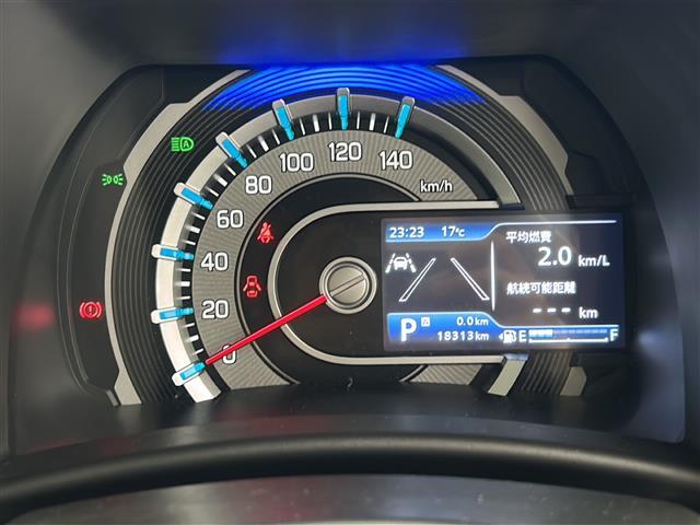 【スピードメーター】メーターがシンプルで見やすく運転しやすいですね！