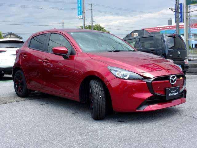 京滋マツダでサービス代車で使用をしておりました車です。弊社で維持、管理をしておりましたので自信を持ってお薦め出来る車です。