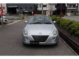 当店のコペンは全車修復暦無しのお車で、且つ走行距離は8万キロ台までのコペンのみ取り扱いをしております。こだわりを持って仕入れ致しておりますので、安心してお買い求め頂けます。