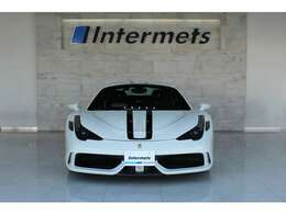 ■フロントサスペンションリフトシステム■カーボンファイバーフロントスポイラー＆エアロダイナミック■カーボンファイバー製フロントエアーベンツ■フロント+リアパーキングセンサー