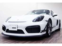 正規ディーラー車　2016年モデル　PORSCHE　ケイマンGT4　左ハンドル　ホワイト/ブラックハーフレザー