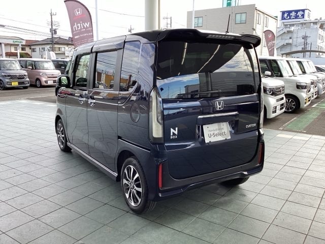 事故や故障などのトラブルから点検・車検予約、クルマに関する急な困りごとまで。まとめてHONDAにお任せください。