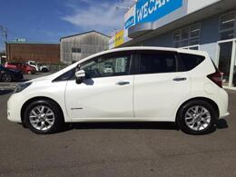 WECARSの在庫ページをご覧いただき誠にありがとうございます！WECARSは「お客様第一」をモットーにお客様のカーライフを全力でサポートいたします！