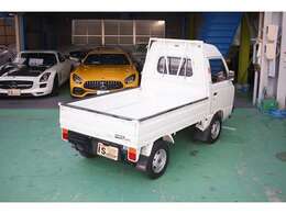 自社指定整備工場・自社板金塗装工場にて安心のアフターサービス！