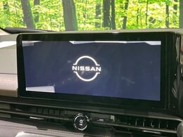 【純正12.3型ナビ】人気の純正ナビを装備。オーディオ機能も充実しており、Bluetooth接続すればお持ちのスマホやMP3プレイヤーの音楽を再生可能！毎日の運転がさらに楽しくなります！！