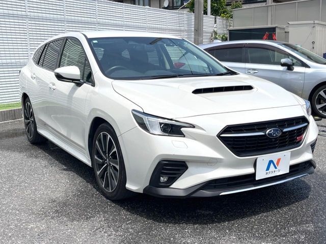 大好評のボディコーティング「弾スプラッシュコート」もご納車までに施工可能。通常のガラスコートと異なる、耐久年数6年の無機質ガラスコーティングが、ボディをキレイな状態に保ってくれます。