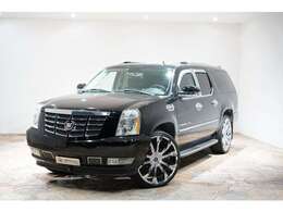 お問い合わせからご成約ご納車までは勿論、販売させて頂いた限り、責任を持ちご納車後のアフターメンテナンスを含め精一杯頑張りたいと思います！！是非お気軽に058-215-6896までお問い合わせください！