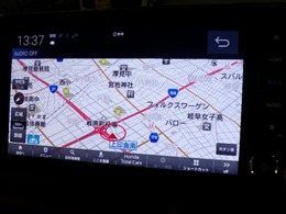 ホンダ車専用車載通信機能「Honda　CONNECT（ホンダコネクト）」に対応で、便利と快適がさらに広がったナビディスプレイです。