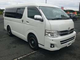 ブレーキパッド・ファンベルトなどの消耗品が摩耗してましたら当社基準で交換させて頂き納車させていただきます。