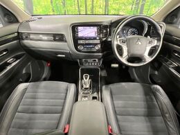 グループ総在庫数約30，000台！！全国の系列店からメーカー・車種問わずご紹介出来るので、あなたにピッタリのお車が見つかるはずです♪まずはお問い合わせ下さい☆