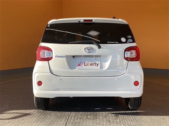 ■□■□■ 在庫車のほとんどは、オートオークションもしくはディーラーさんから購入したものなので、品質も保証されています！！ もちろん全車修復歴無車です♪  ■□■□■