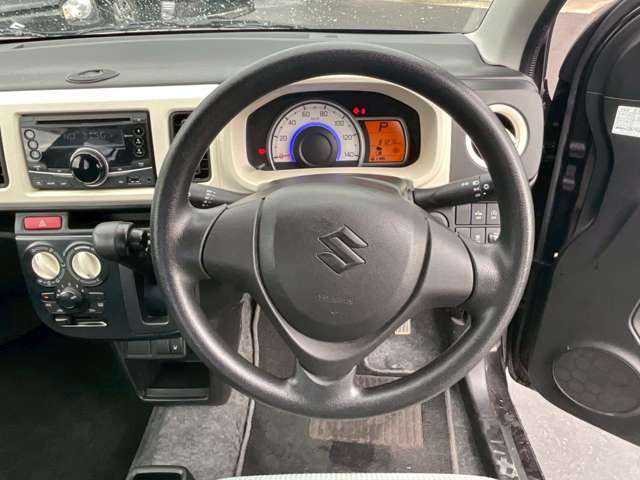 自社整備工場完備！　納車後のアフターフォローも安心してお任せください！