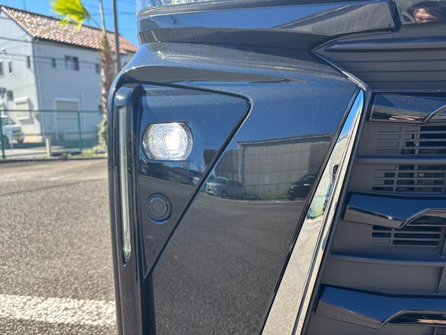 静岡ダイハツでは、約300台の豊富な在庫から、お客様にピッタリの中古車をお選びいただけます。