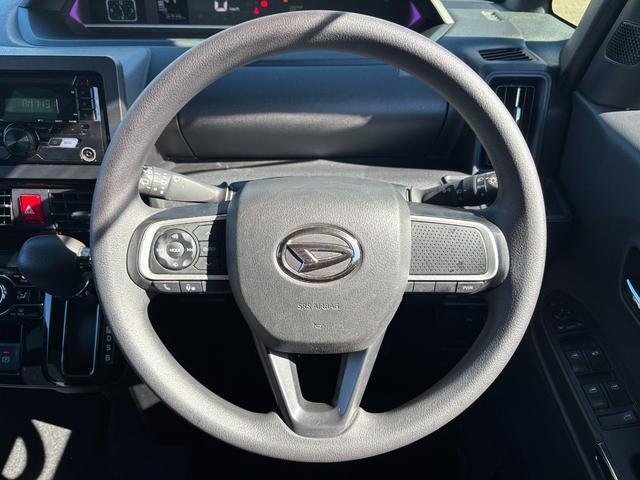 全店で携帯の充電サービスとFree　Wi-fiを完備しております。点検などの待ち時間などにご利用ください。