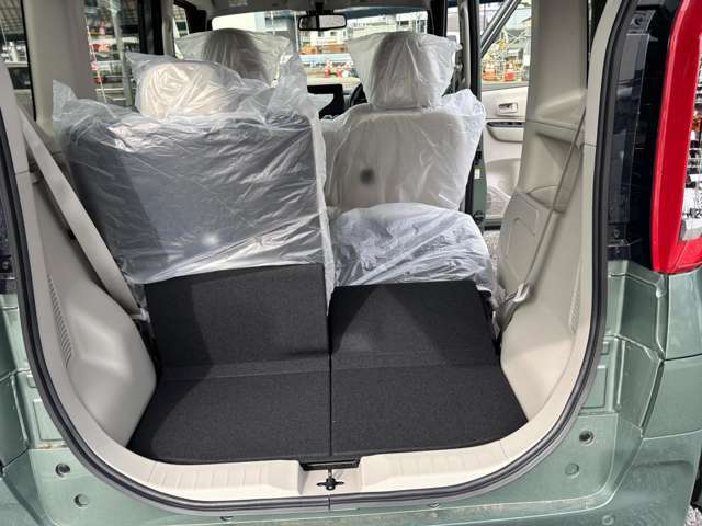 【保証付き販売・新車・届出済未使用車】　一般保証は新車登録日から3年または6万kmまで。特別保証は5年または10万kmまで。ご納車時に、保証書発行お渡しいたします。