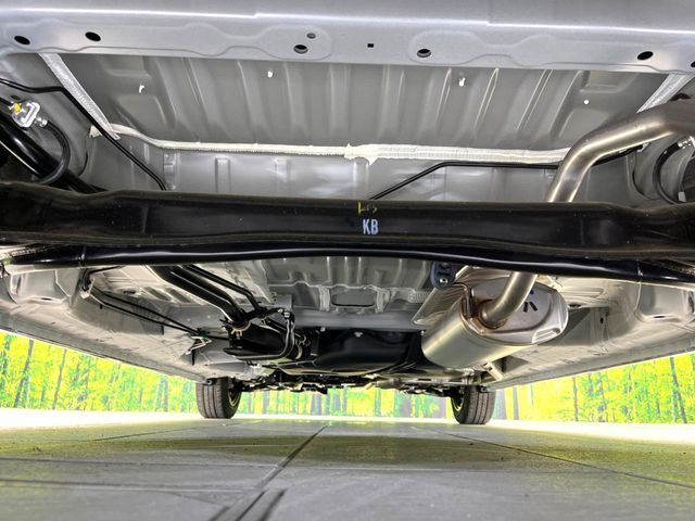 下回りがきれいなうちに、防錆加工の施工がオススメ。降雪地域はもちろん、沿岸部にお住いの方や、趣味でマリン・ウィンタースポーツをされる方にご好評いただいております。