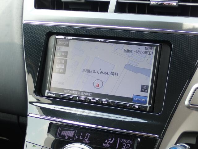 使い易いカーナビは情報量も豊富で使い勝手に優れております♪操作法も簡単なので直ぐにお使い頂けます！(^^)/