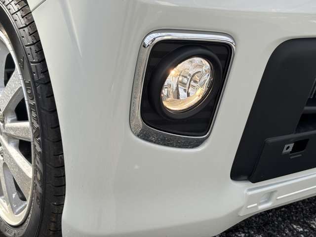 【保証付き販売・新車・届出済未使用車】　一般保証は新車登録日から3年または6万kmまで。特別保証は5年または10万kmまで。ご納車時に、保証書発行お渡しいたします。