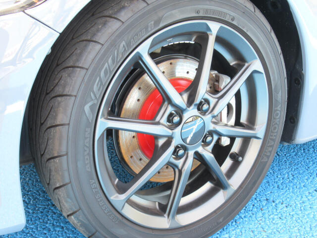 スカイサウンドインターナビ　無限ブルーミラーサイドステップイルミネーション　特別仕様車＜バージョンZ＞　専用アクティブスポイラー