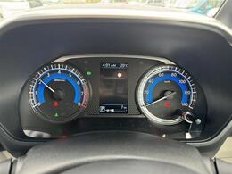 私たちは販売だけのお店では ありません。ご購入後のメンテナンスや車検、もしもの事故の際の対応など、お客様を末永くサポートさせていただくために『近隣のお客様限定』でお車をご案内させていただいております。
