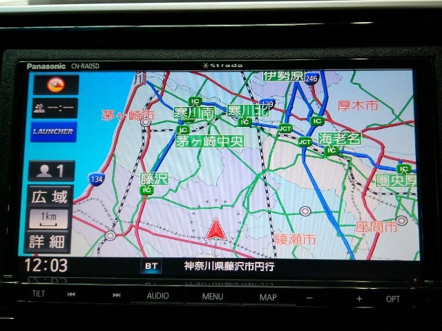 フルセグチューナー内蔵のパナソニック製CN-RA05D　メモリーナビゲーション搭載です。DVD再生、CD再生、Bluetooth接続付きです。社外品のため保障対象外となります。
